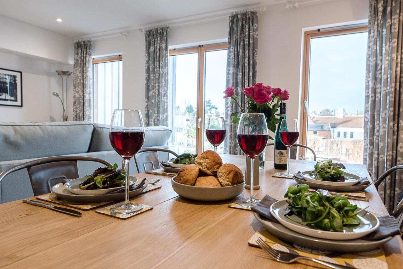 2 Deben Wharf, Woodbridge Apartment ภายนอก รูปภาพ
