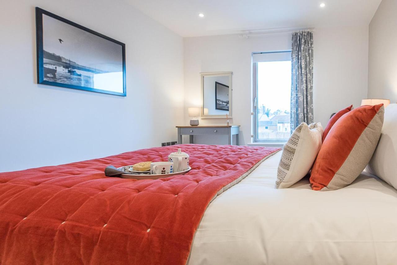 2 Deben Wharf, Woodbridge Apartment ภายนอก รูปภาพ
